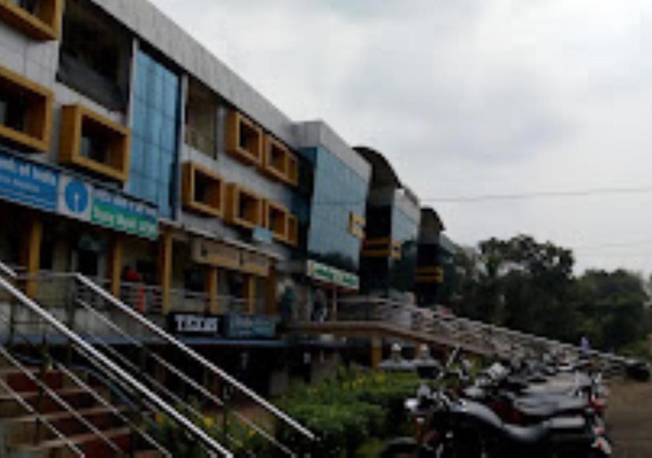 Hotel Jaltarang Kalmath Kankavali Extérieur photo