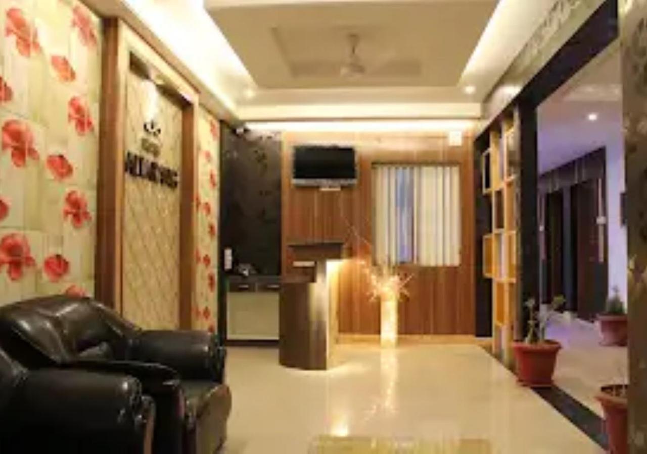 Hotel Jaltarang Kalmath Kankavali Extérieur photo